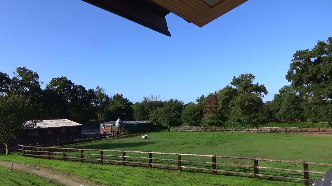 Hotel Les Grands Chenes Remilly-les-Marais Zewnętrze zdjęcie